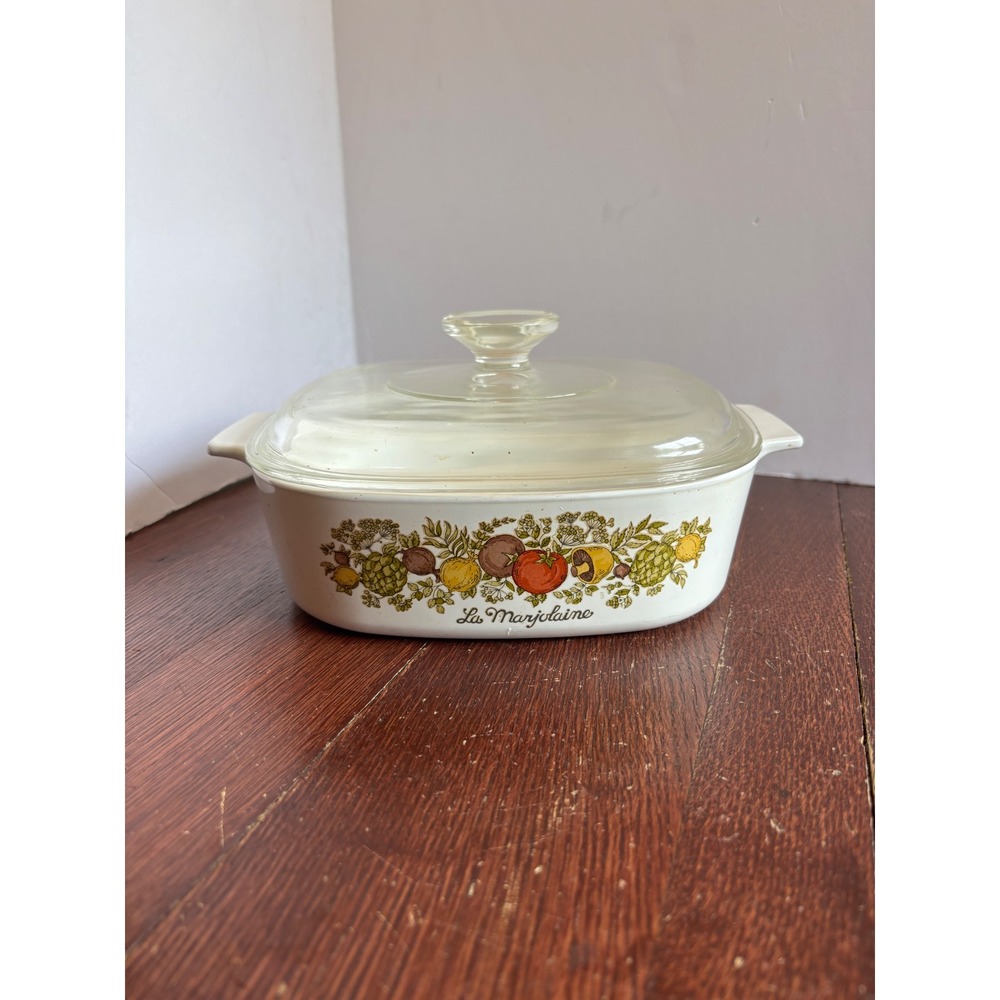 Vintage Corning Ware La Marjolaine Casserole Dish A-2-B 2 Liter with Glass Lid